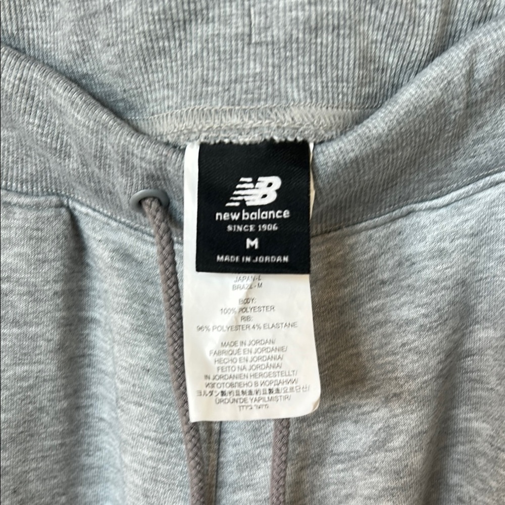 Women’s New Balance Gray Jogger Sweatpants NWOT - Picture 9 of 9